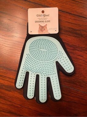 NWT Cat Grooming Glove
